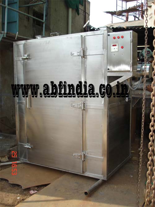 pharmaceutical tray dryer